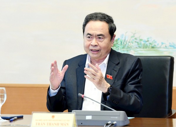 Chủ tịch Quốc hội: Nhà đầu tư nào vào nước ta cũng hỏi có đủ điện không?